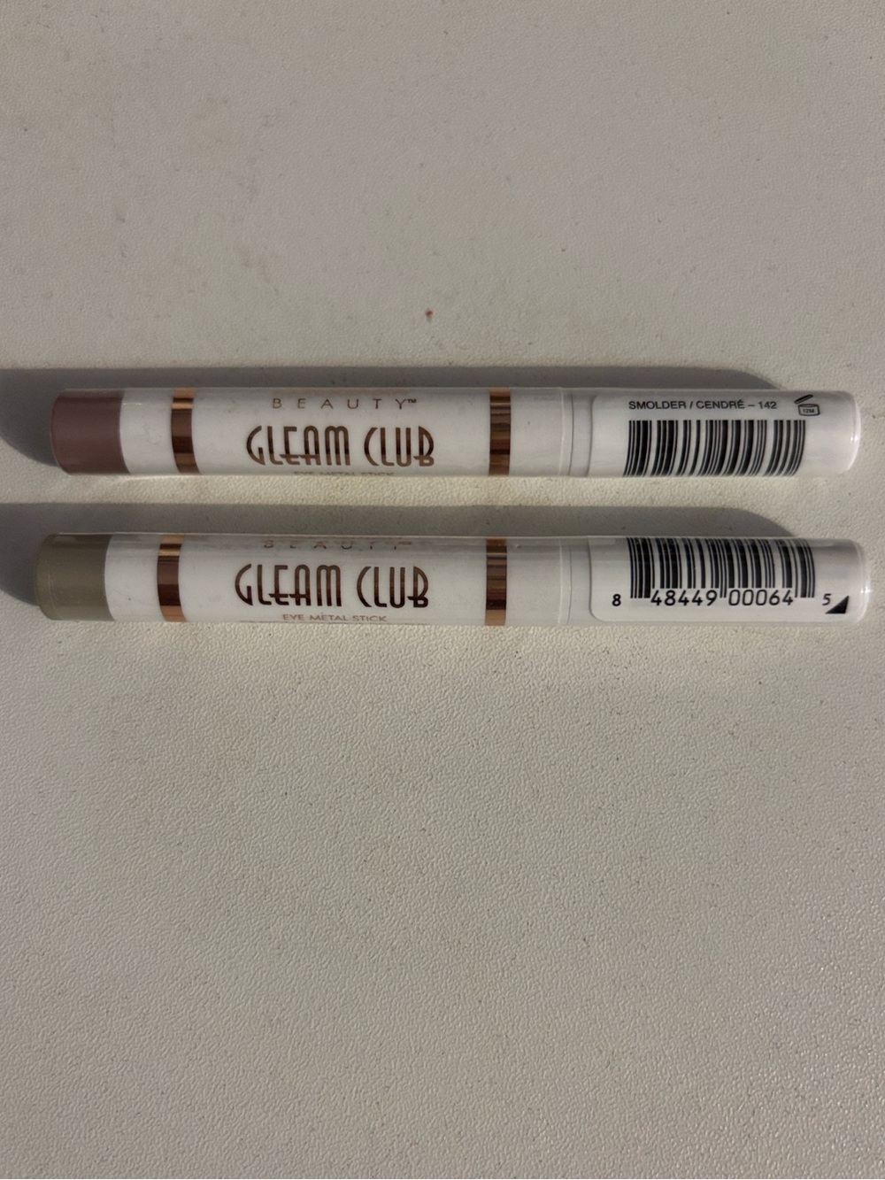 NEW Kardashian Beauty Gleam Club Eye Metal Sticks